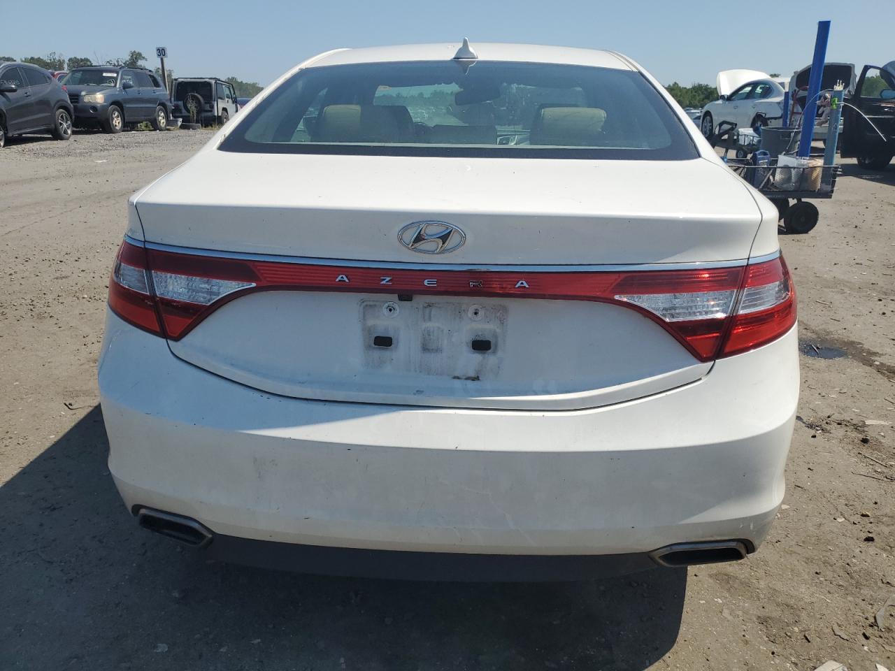2017 Hyundai Azera VIN: KMHFG4JG8HA583184 Lot: 61785895