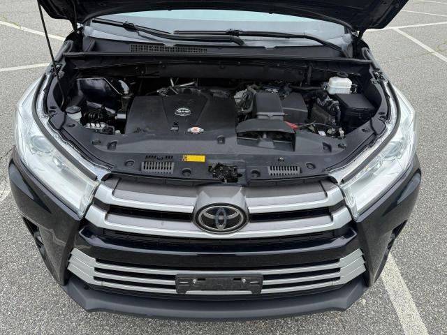 TOYOTA HIGHLANDER 2019 Czarny