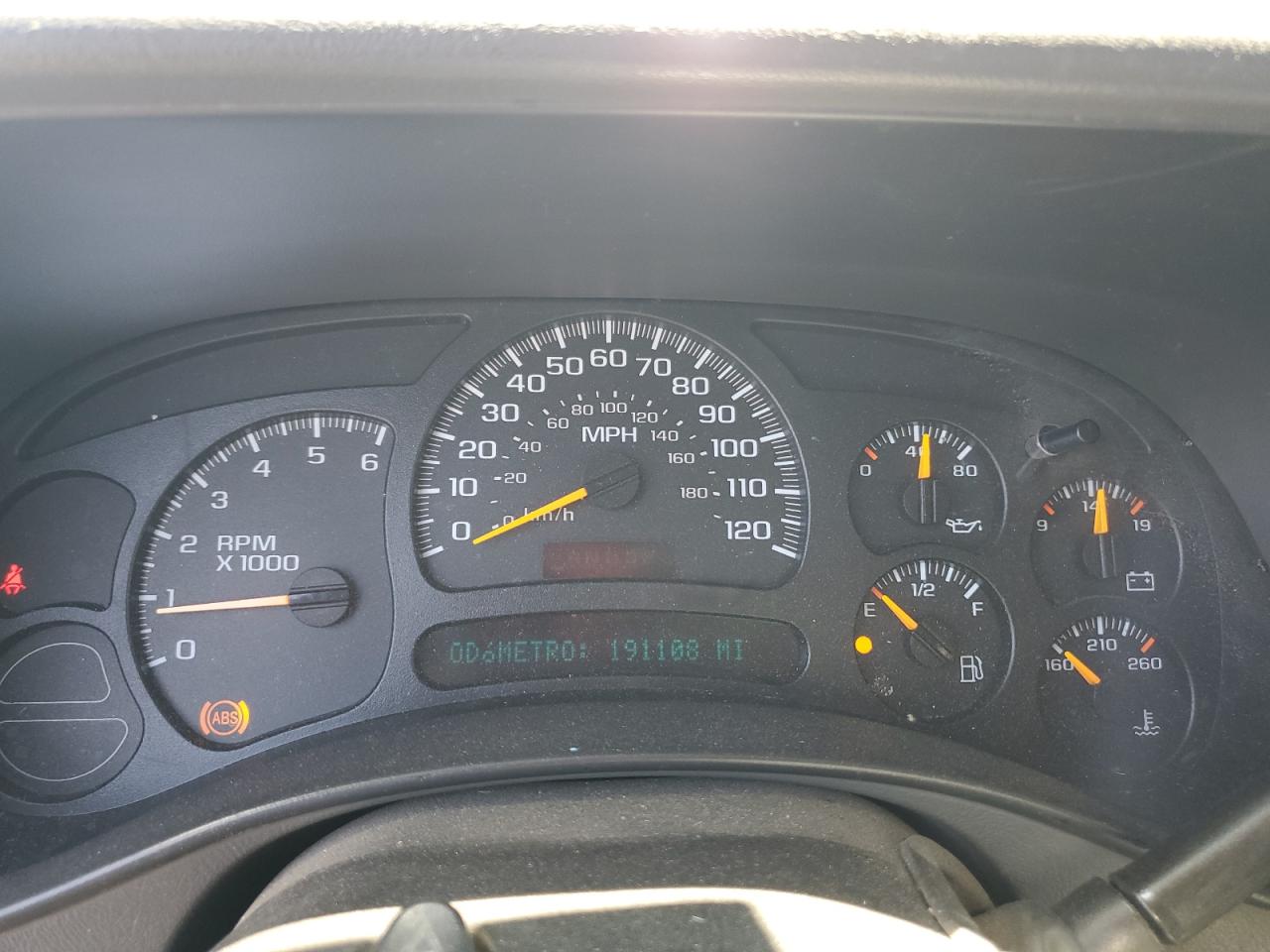 2005 GMC New Sierra C1500 VIN: 2GTEC13T251180814 Lot: 63102795
