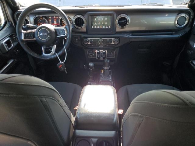  JEEP WRANGLER 2018 Srebrny