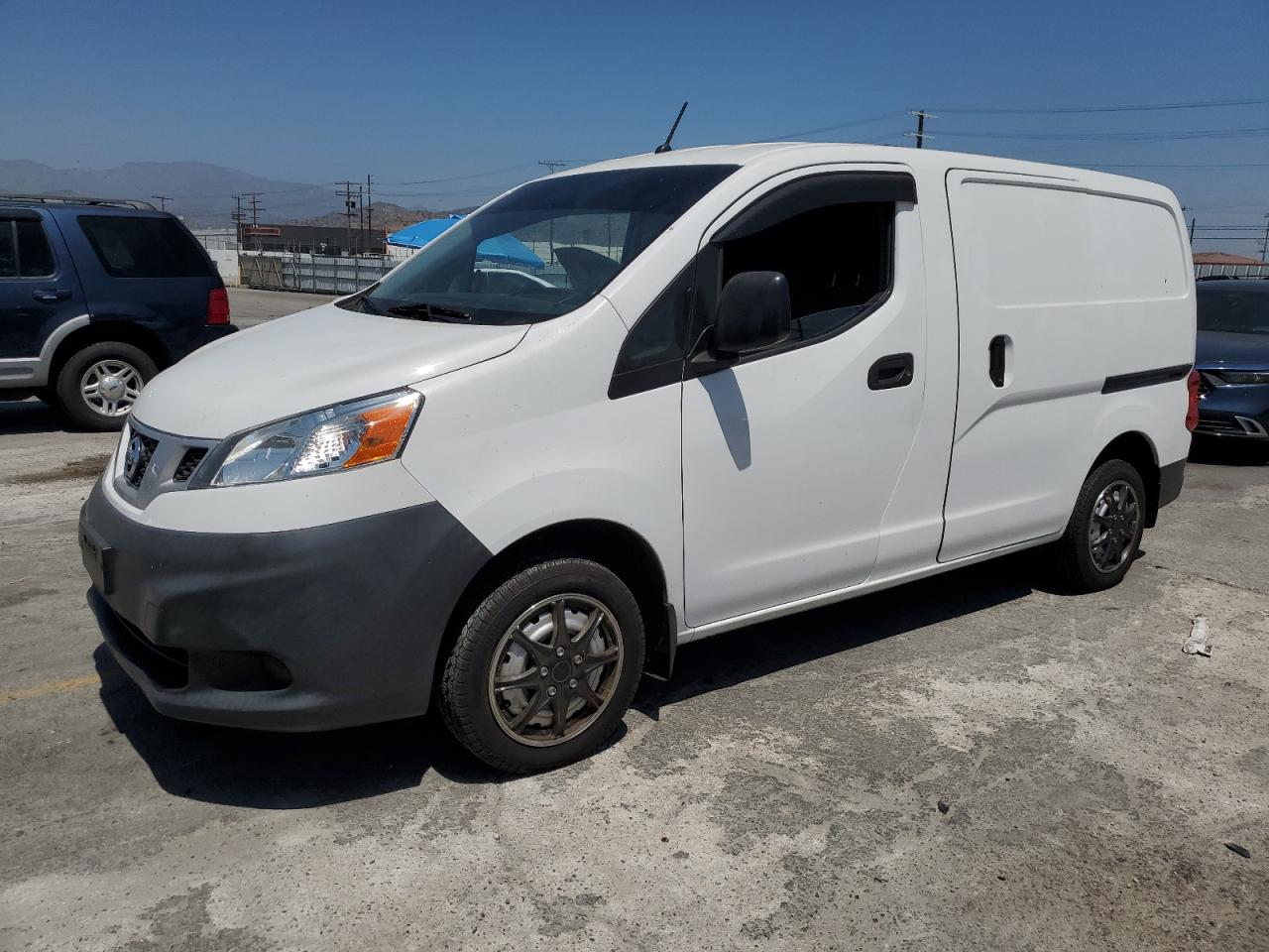 3N6CM0KN3KK706267 NISSAN NV Photo 1