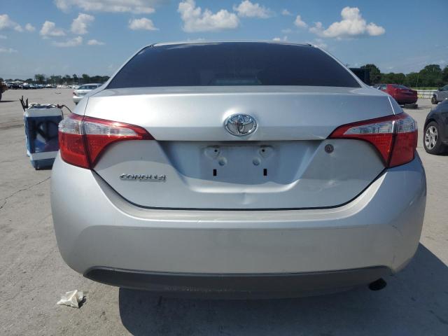 Седаны TOYOTA COROLLA 2016 Серебристый