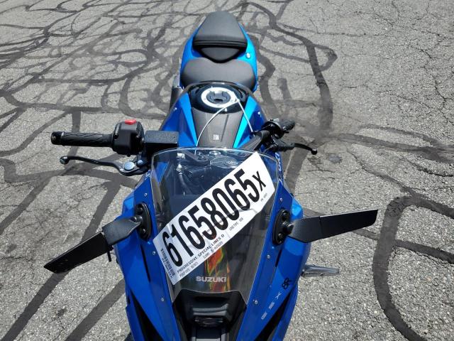 2024 SUZUKI GSX800 F  