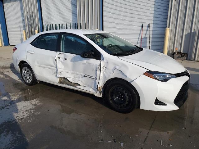  TOYOTA COROLLA 2018 Белы