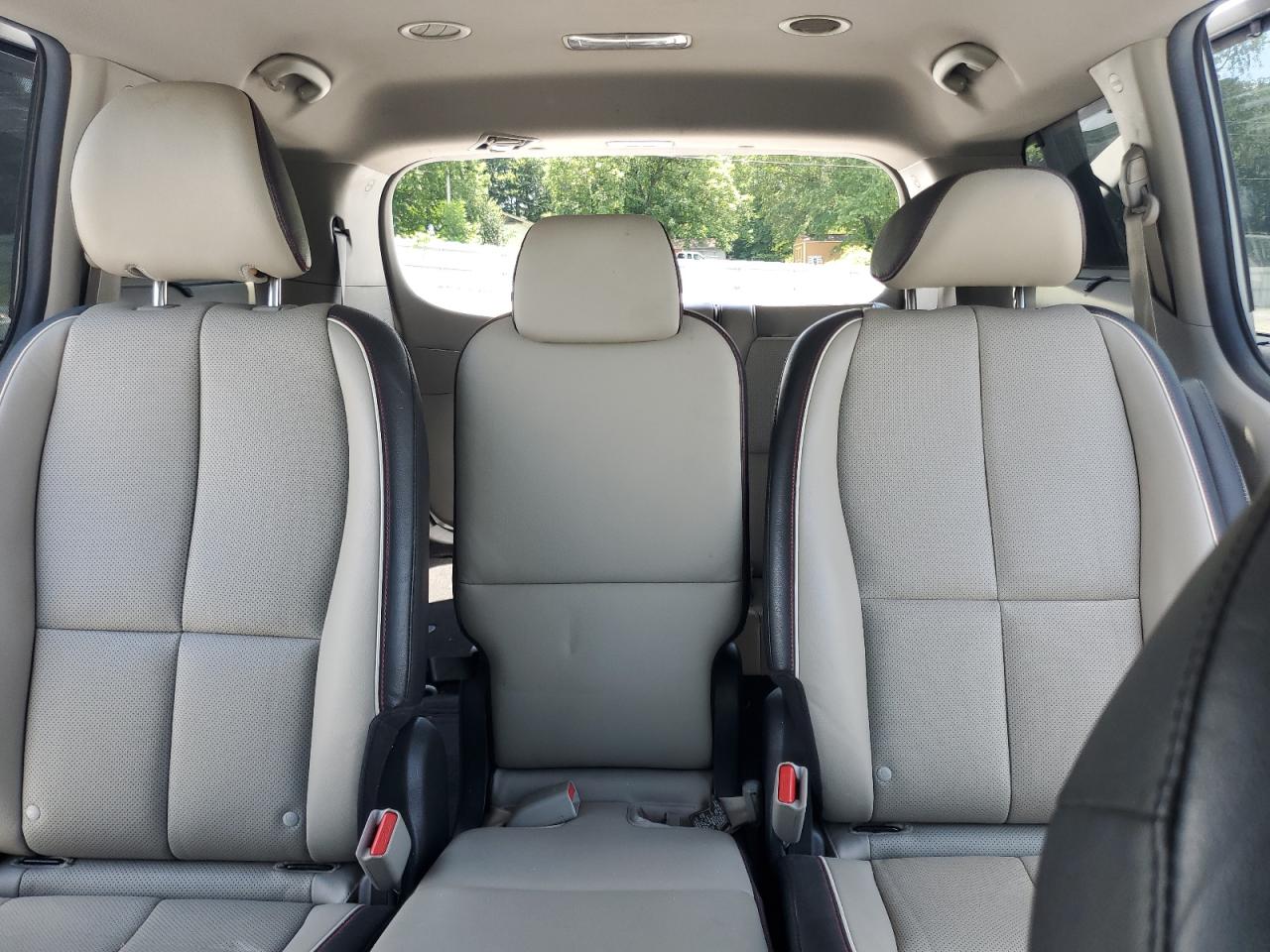 2019 Kia Sedona Lx VIN: KNDMB5C1XK6537035 Lot: 61570665