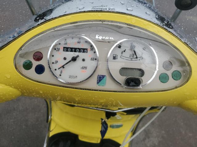 2001 VESPA C161C   