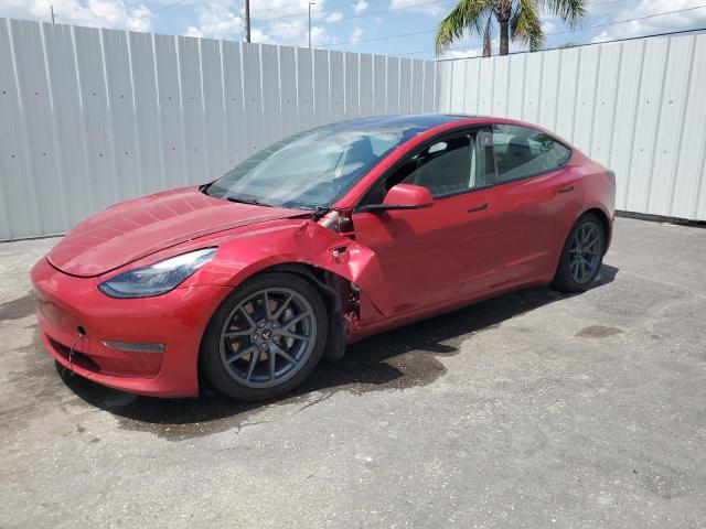  TESLA MODEL 3 2022 Czerwony