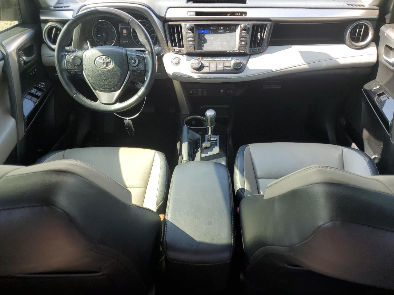 2018 Toyota Rav4 Limited VIN: JTMYFREV0JJ199895 Lot: 62544525