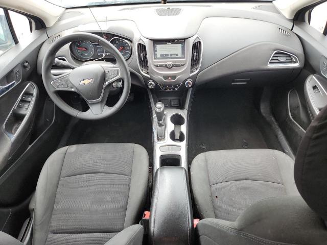 Sedans CHEVROLET CRUZE 2017 Srebrny