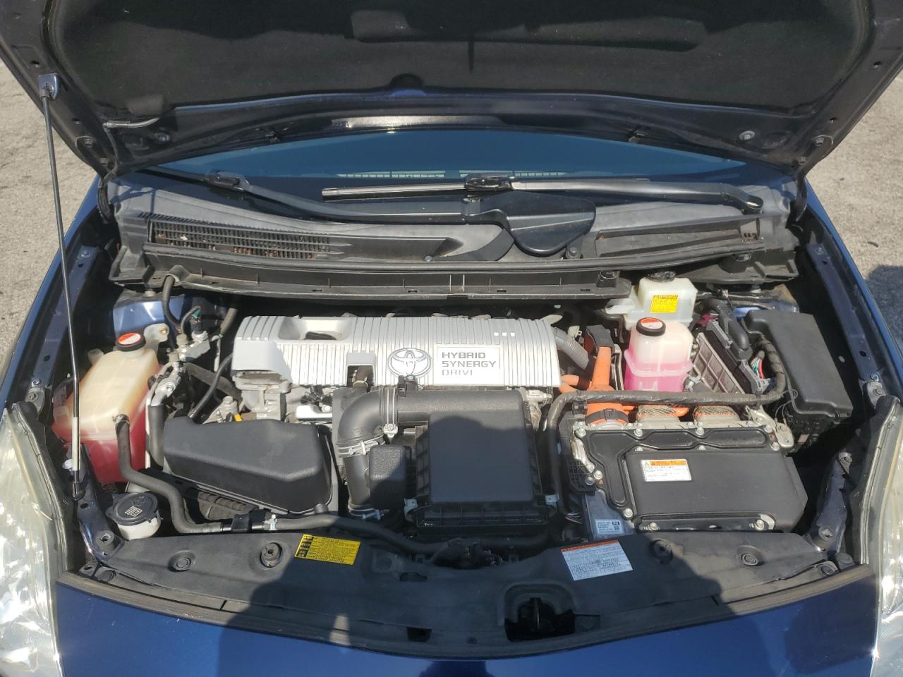 JTDKN3DU2F1930445 2015 Toyota Prius