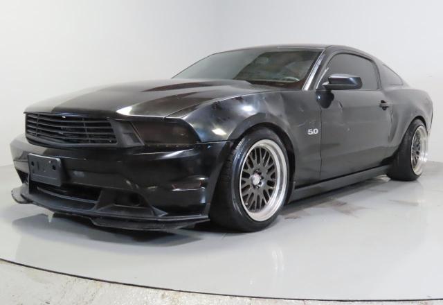 Coupet FORD MUSTANG 2012 Black
