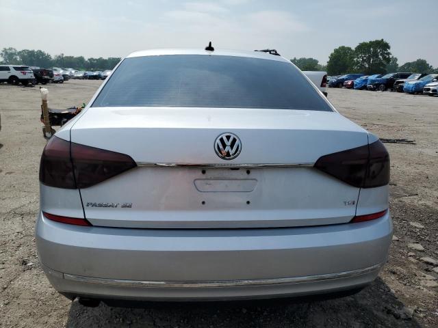  VOLKSWAGEN PASSAT 2016 Srebrny