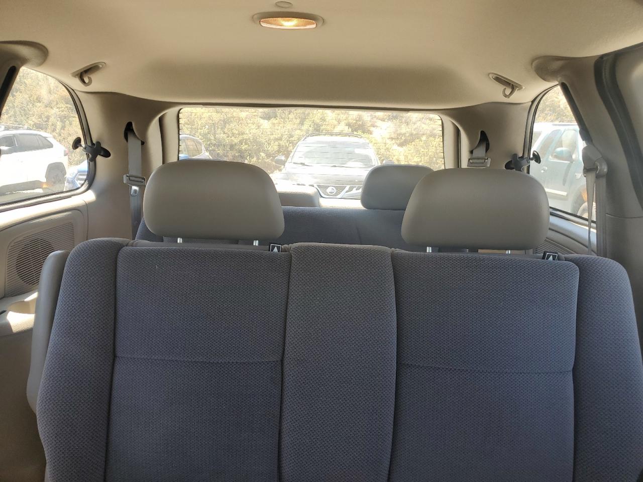 2001 Chrysler Voyager VIN: 1C4GJ25381B137011 Lot: 62588465