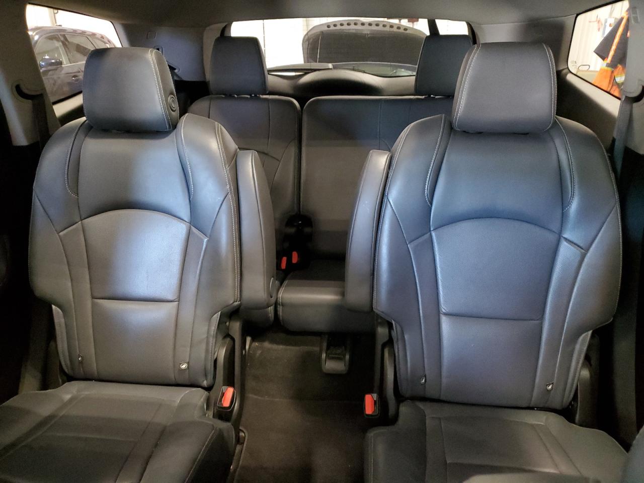2018 Buick Enclave Essence VIN: 5GAERBKW3JJ159651 Lot: 61909395