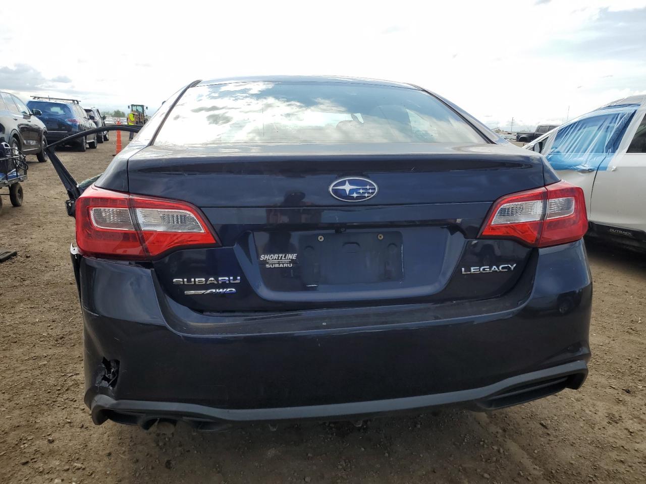 2018 Subaru Legacy 2.5I VIN: 4S3BNAA65J3008307 Lot: 81244645