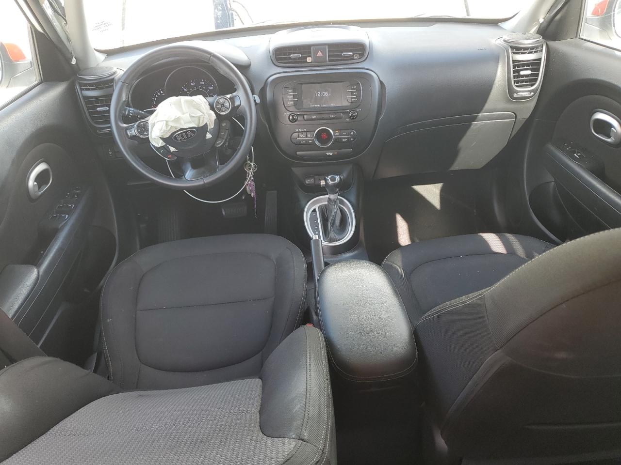 KIA SOUL 2017 VIN KNDJP3A56H7446278 photo 8