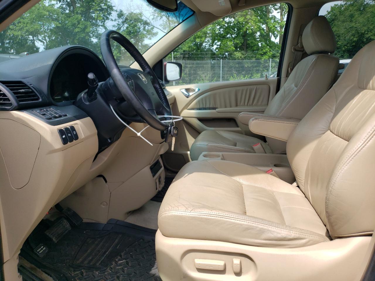 2007 Honda Odyssey Touring VIN: 5FNRL38897B051020 Lot: 61608095