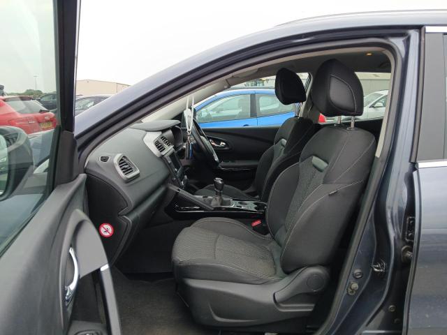 2017 RENAULT KADJAR DYN