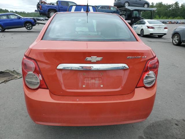 Sedans CHEVROLET SONIC 2013 Czerwony