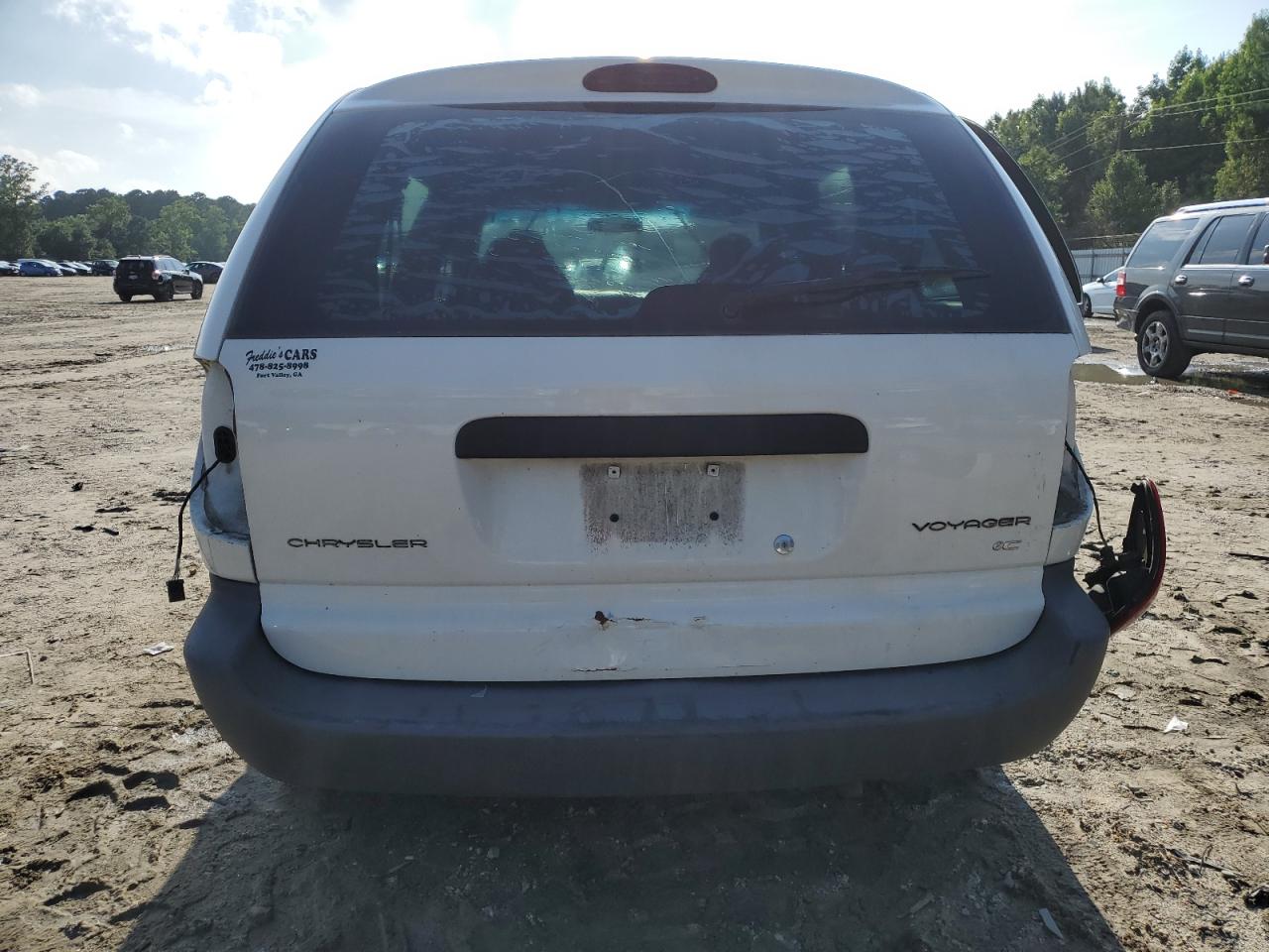 2002 Chrysler Voyager Ec VIN: 1C4GJ15B02B564489 Lot: 61144965