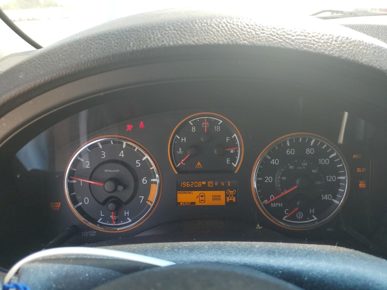2011 Nissan Armada Sv VIN: 5N1AA0NC8BN608175 Lot: 62550735