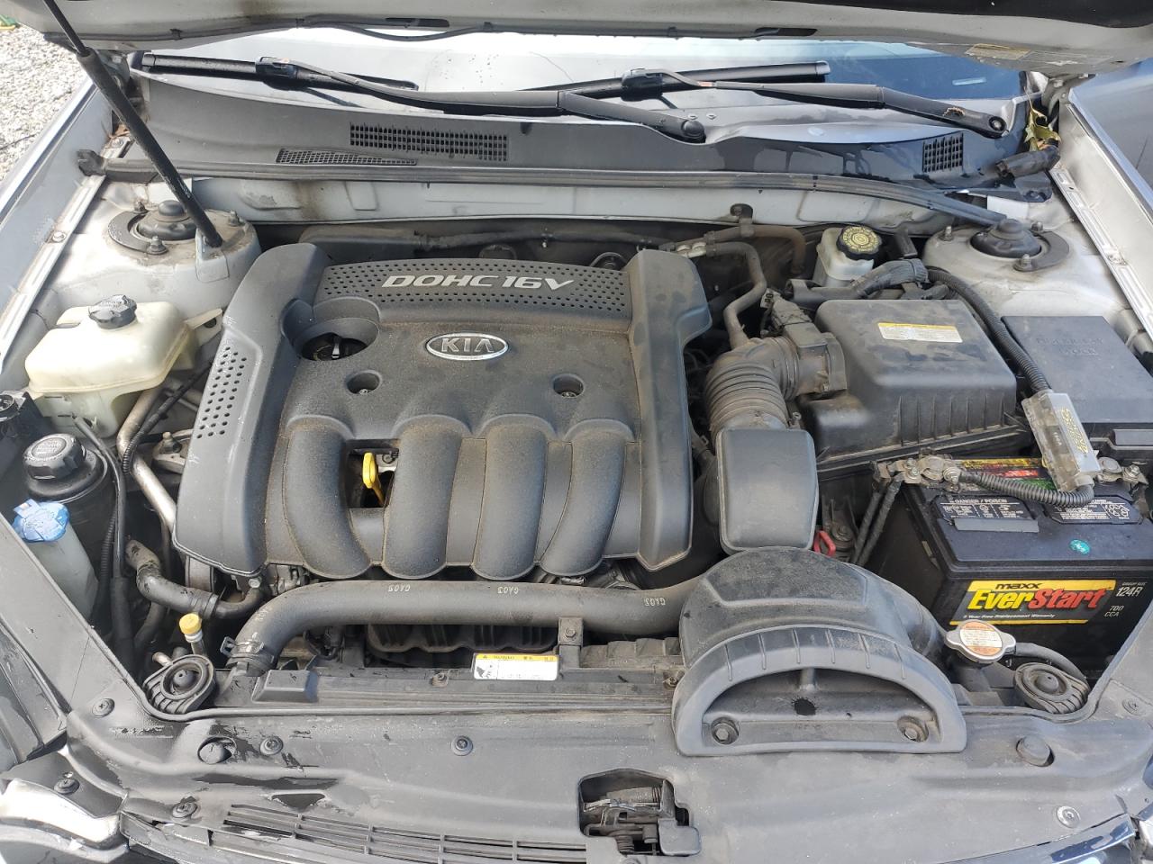 2007 Kia Optima Lx VIN: KNAGE123775120918 Lot: 61555825