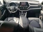 2021 Toyota Highlander Xle   for Sale in Cicero, IN - Front End