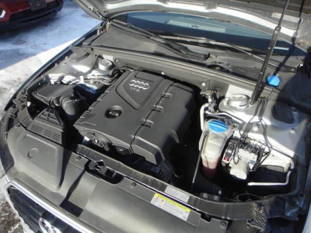 Sedans AUDI A4 2016 Srebrny