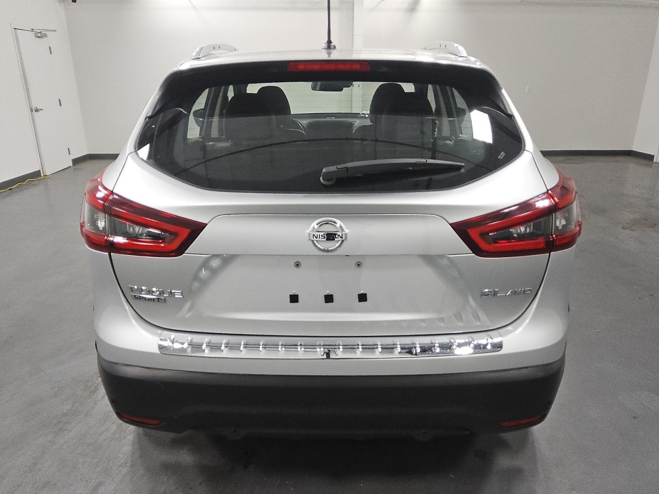 2022 Nissan Rogue Sport Sl VIN: JN1BJ1CW9NW487766 Lot: 62406875
