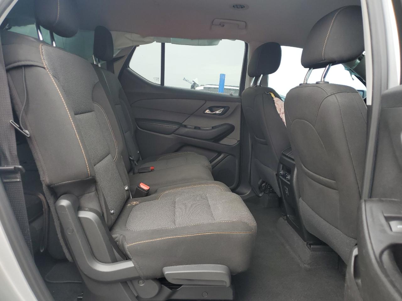 2018 Chevrolet Traverse Ls VIN: 1GNERFKW9JJ213077 Lot: 62865375