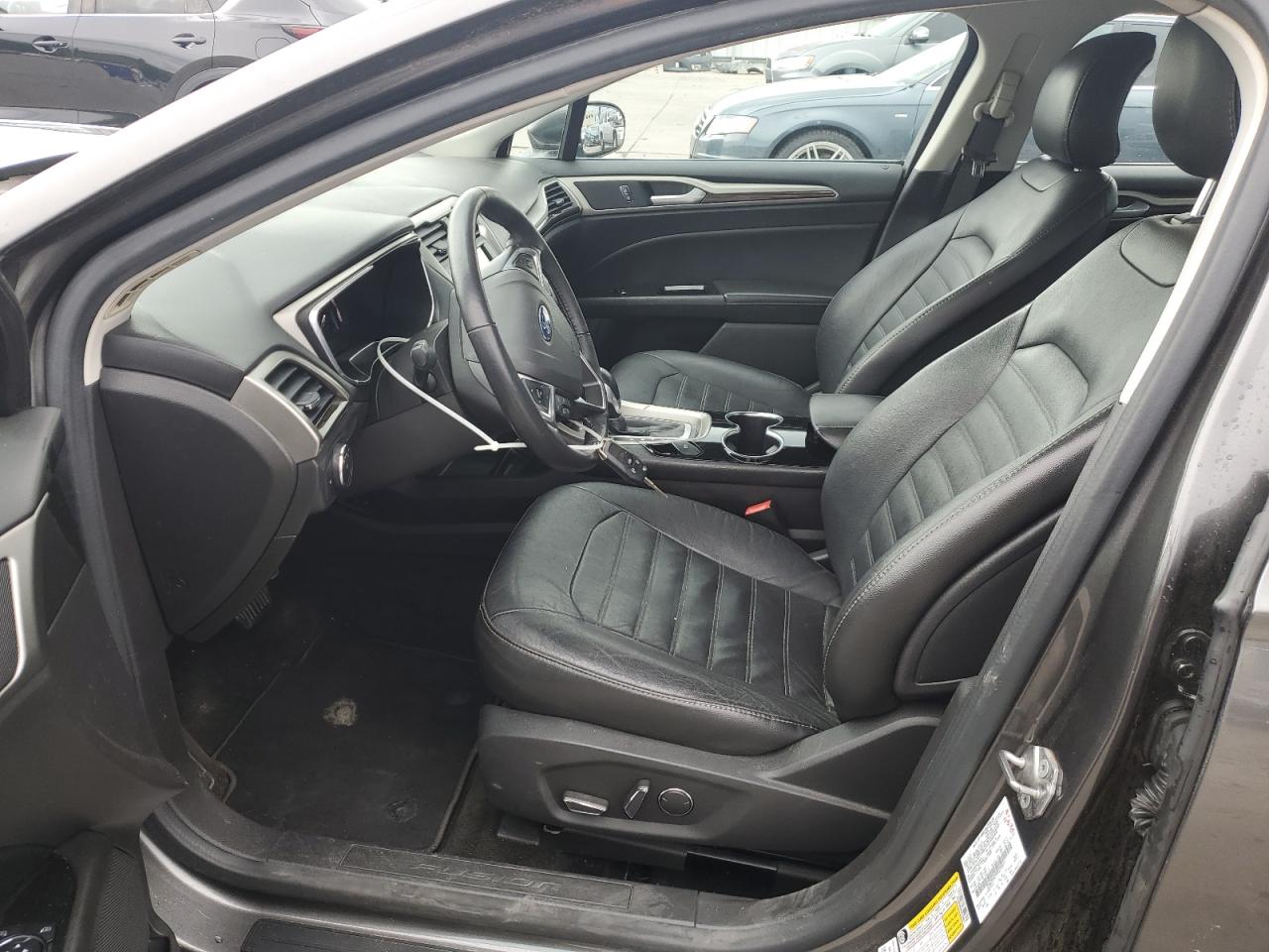 2016 Ford Fusion Se VIN: 3FA6P0HD9GR239611 Lot: 61550015