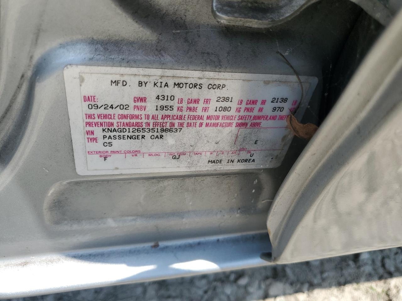 2003 Kia Optima Lx VIN: KNAGD126535198637 Lot: 61731655