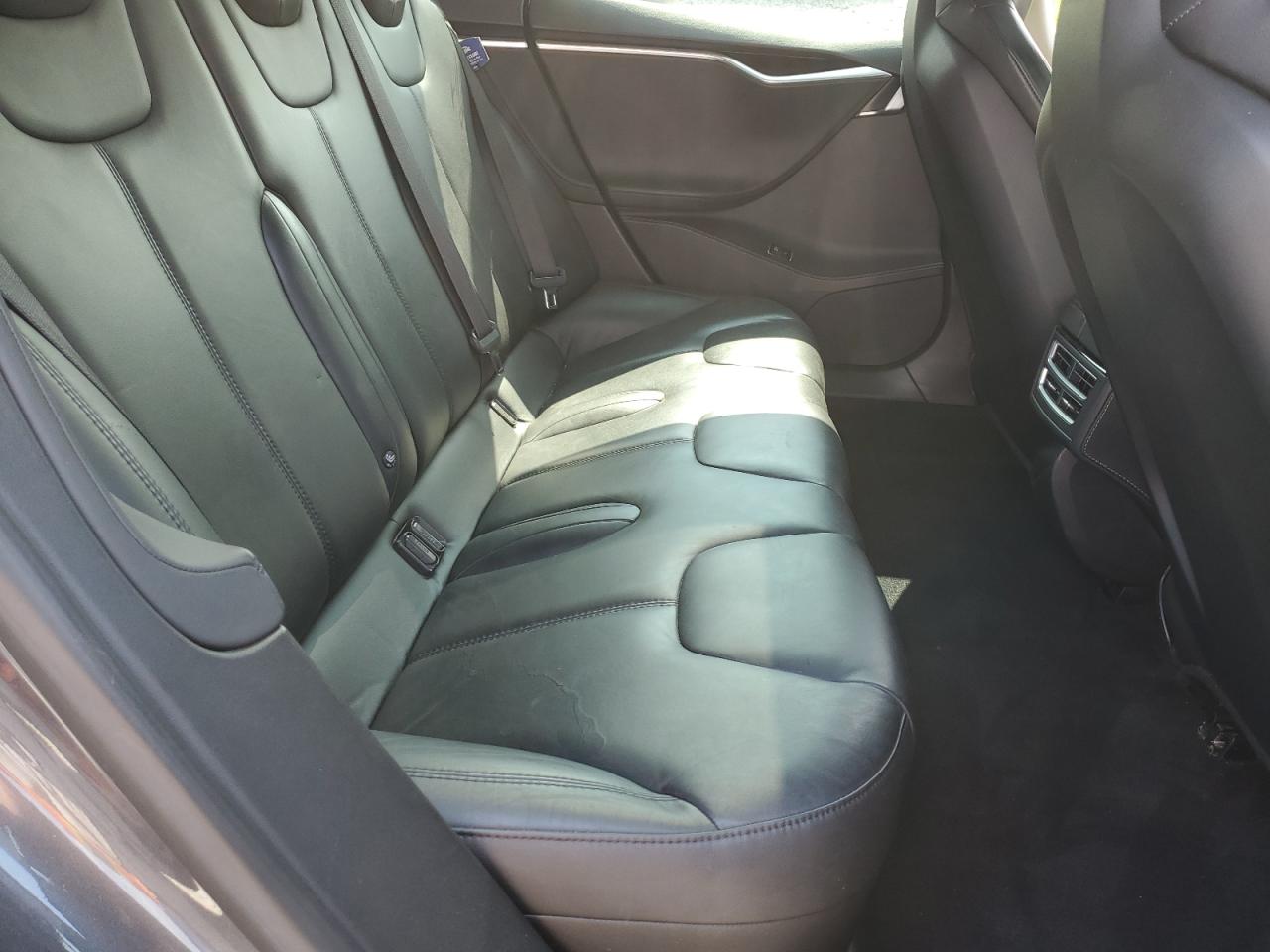 2015 Tesla Model S 85D VIN: 5YJSA1H21FF091789 Lot: 59567185