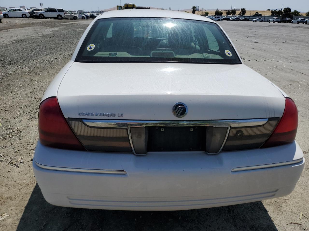 2011 Mercury Grand Marquis Ls VIN: 2MEBM7FV2BX611191 Lot: 61874125