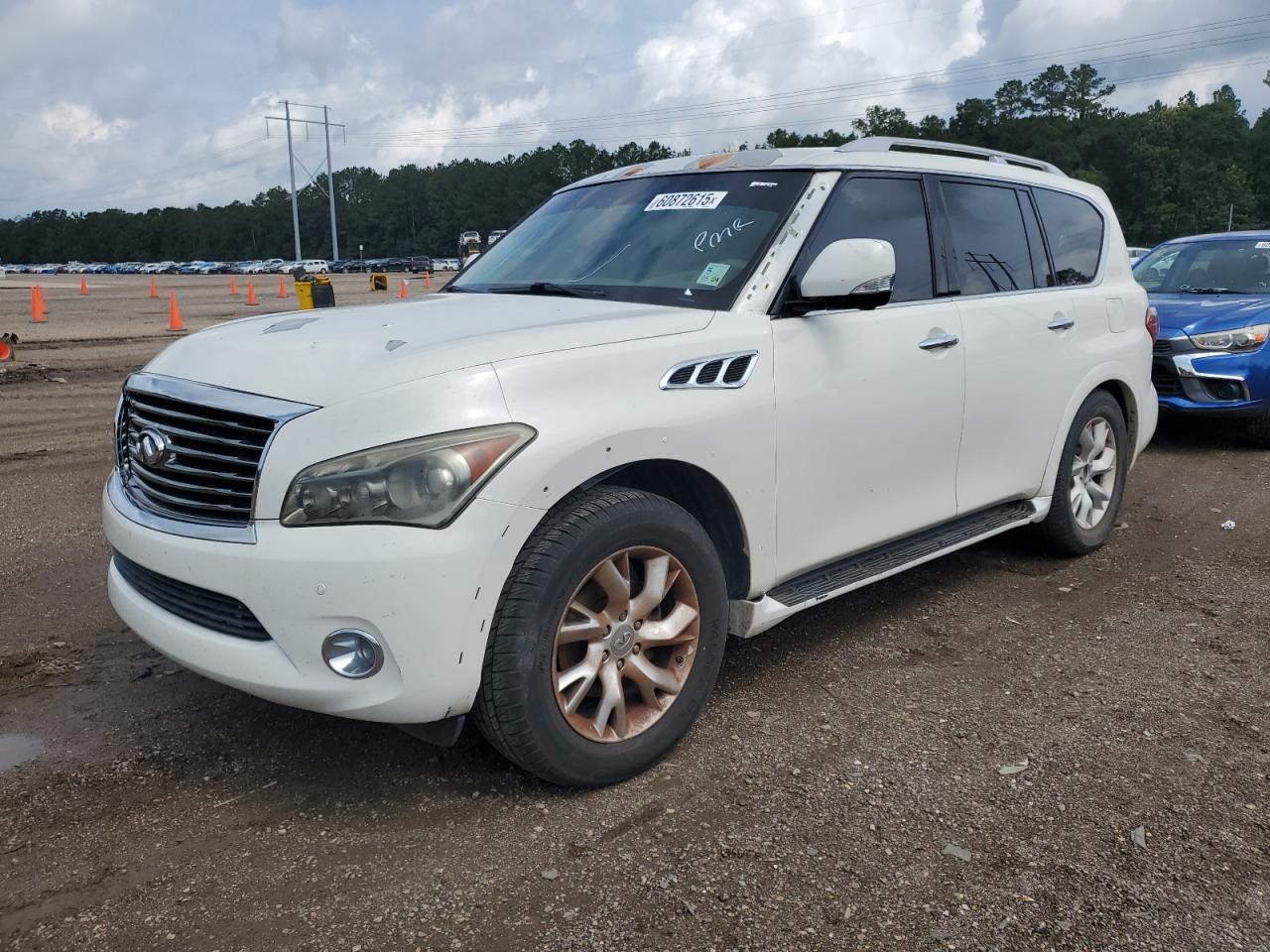 2012 Infiniti Qx56
