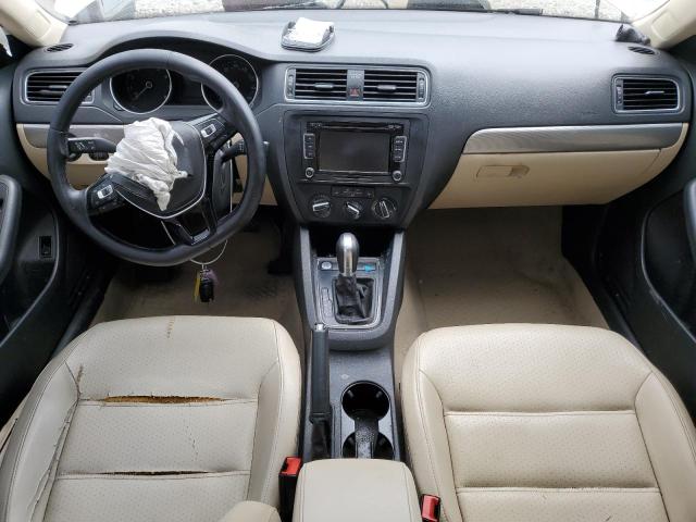  VOLKSWAGEN JETTA 2015 Kremowy