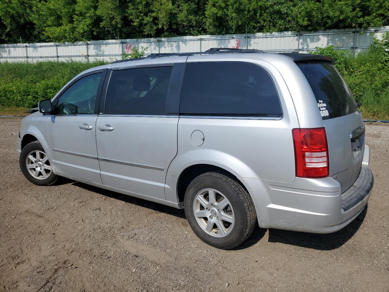CHRYSLER MINIVAN 2010 VIN 2A4RR8DX8AR495990 фото 2