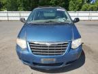 2005 Chrysler Town & Country Touring للبيع في Glassboro، NJ - Normal Wear