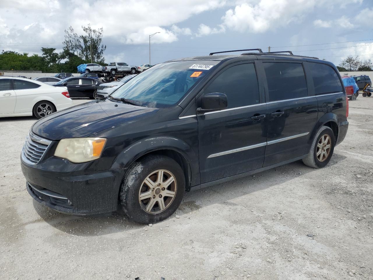 2012 Chrysler Town & Country Touring