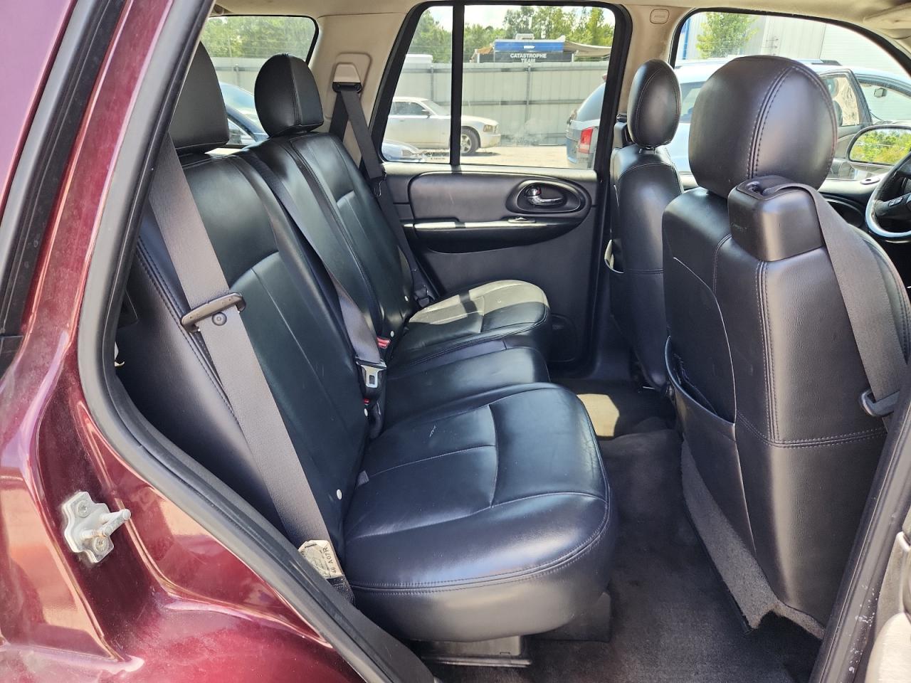 2007 Chevrolet Trailblazer Ls VIN: 1GNDT13SX72241761 Lot: 61947355