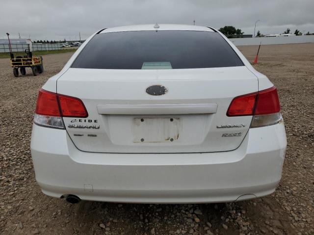  SUBARU LEGACY 2014 Biały