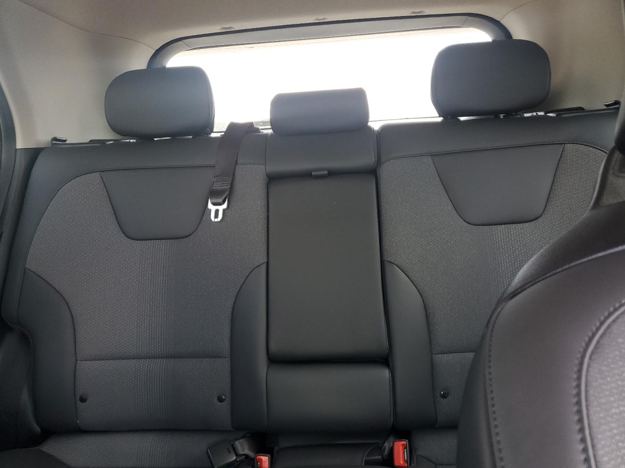 2024 Kia Niro Ex VIN: KNDCR3LE5R5186226 Lot: 61859745