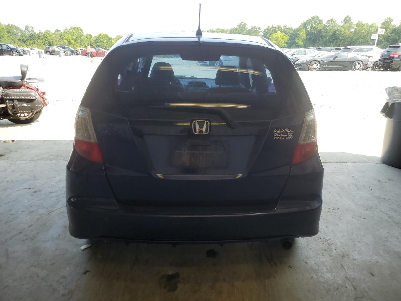 2011 Honda Fit VIN: JHMGE8H3XBC009964 Lot: 62391305