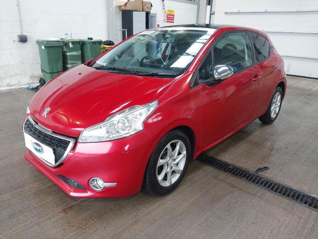 PEUGEOT 208 STYLE 2015