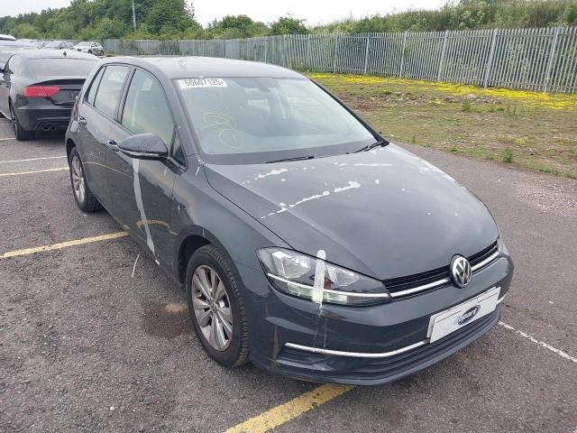 2017 VOLKSWAGEN GOLF SE NA