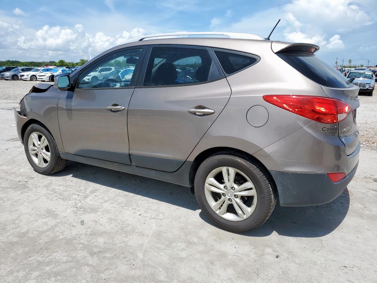 HYUNDAI TUCSON 2011 VIN KM8JU3AC3BU290955 zdjęcie 2