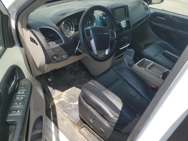Minivans CHRYSLER MINIVAN 2013 White