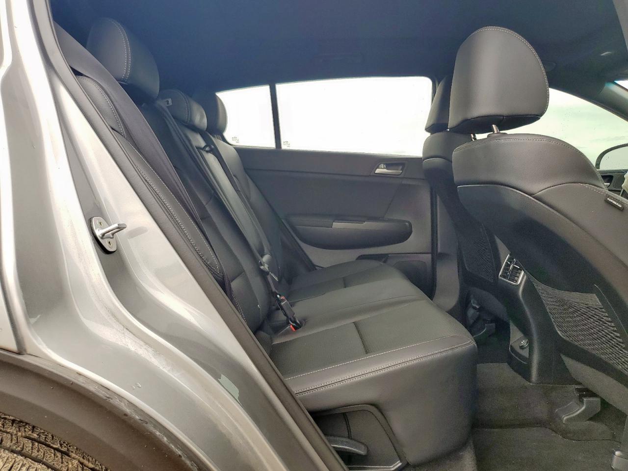 KIA SPORTAGE 2020 VIN KNDP6CAC9L7689832 zdjęcie 11