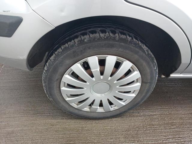 2009 FORD FUSION STY