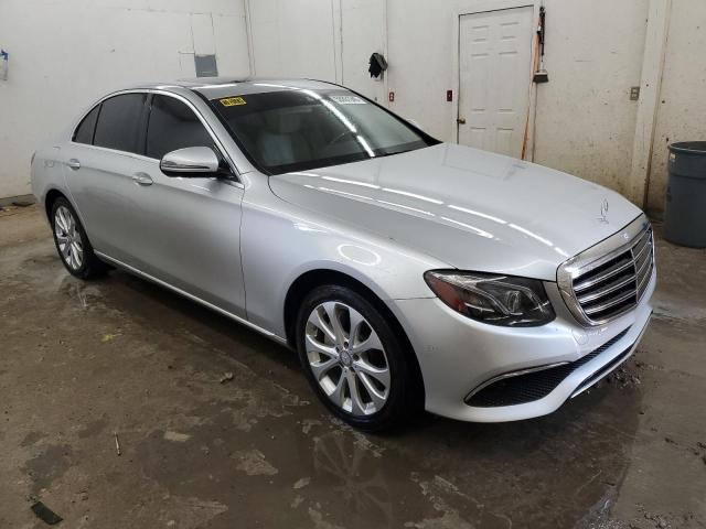  MERCEDES-BENZ E-CLASS 2017 Srebrny